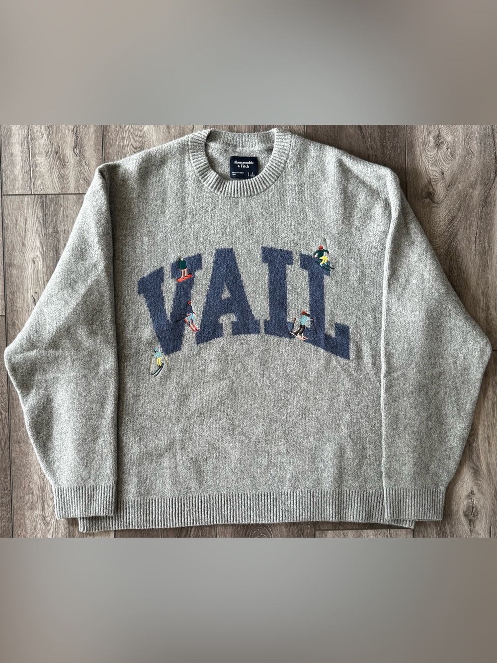 Abercrombie & Fitch Oversized Vail Resort Graphic Crew Sweater Men’s LARGE Knit